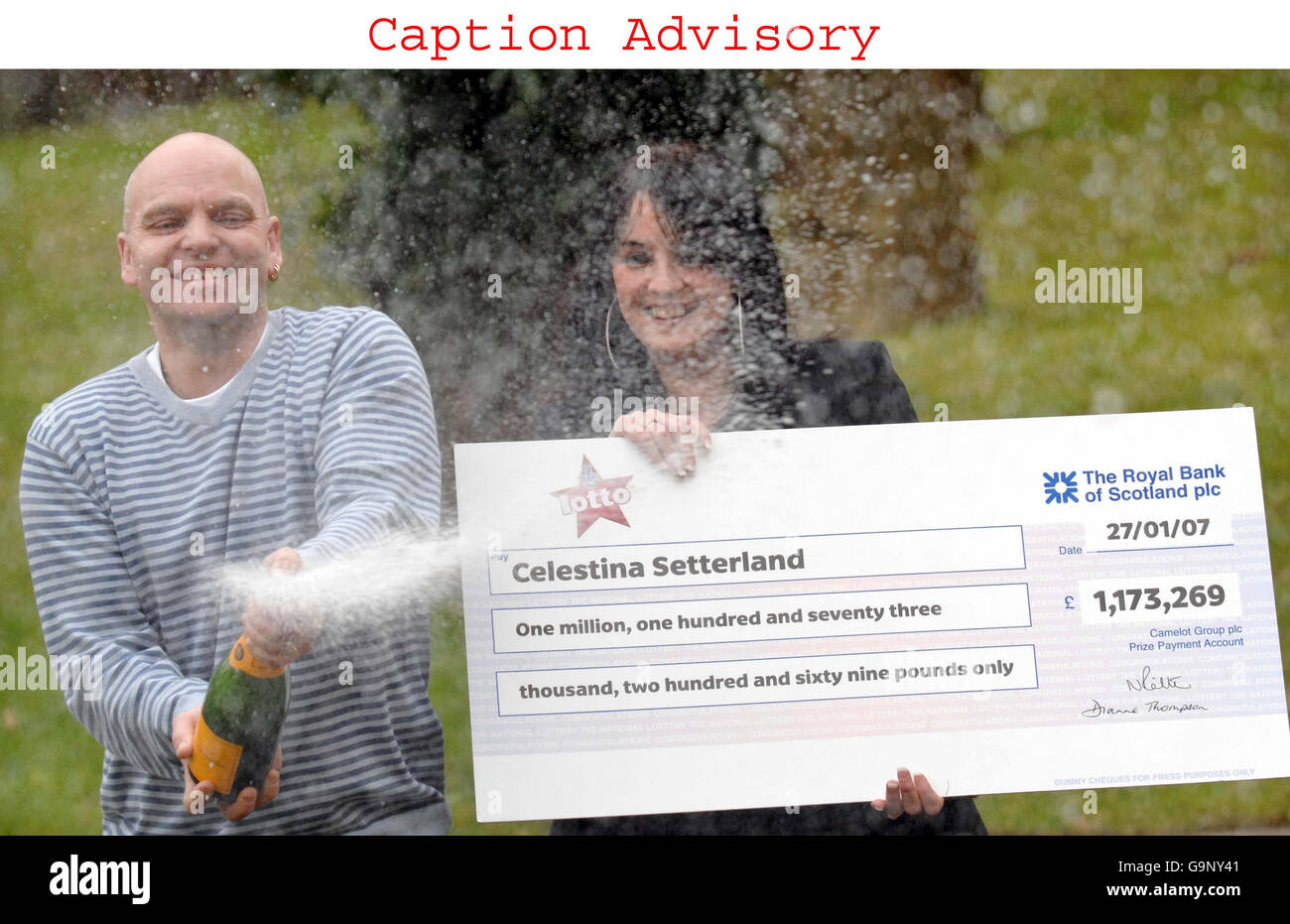 Lottery winner quits shelf stacking job Stock Photo Alamy