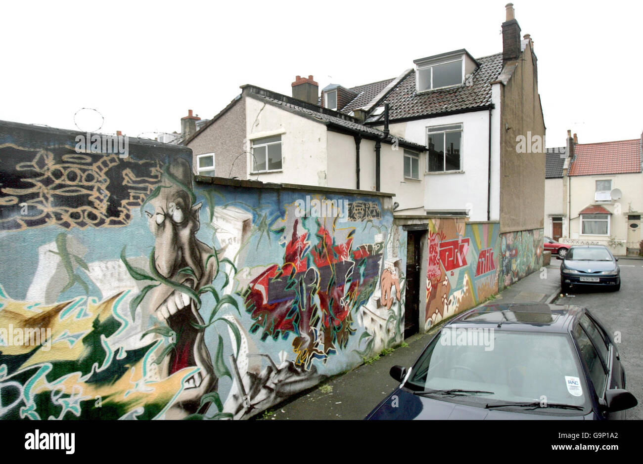 Banksy Mural For Sale With Free House Stock Photo Alamy