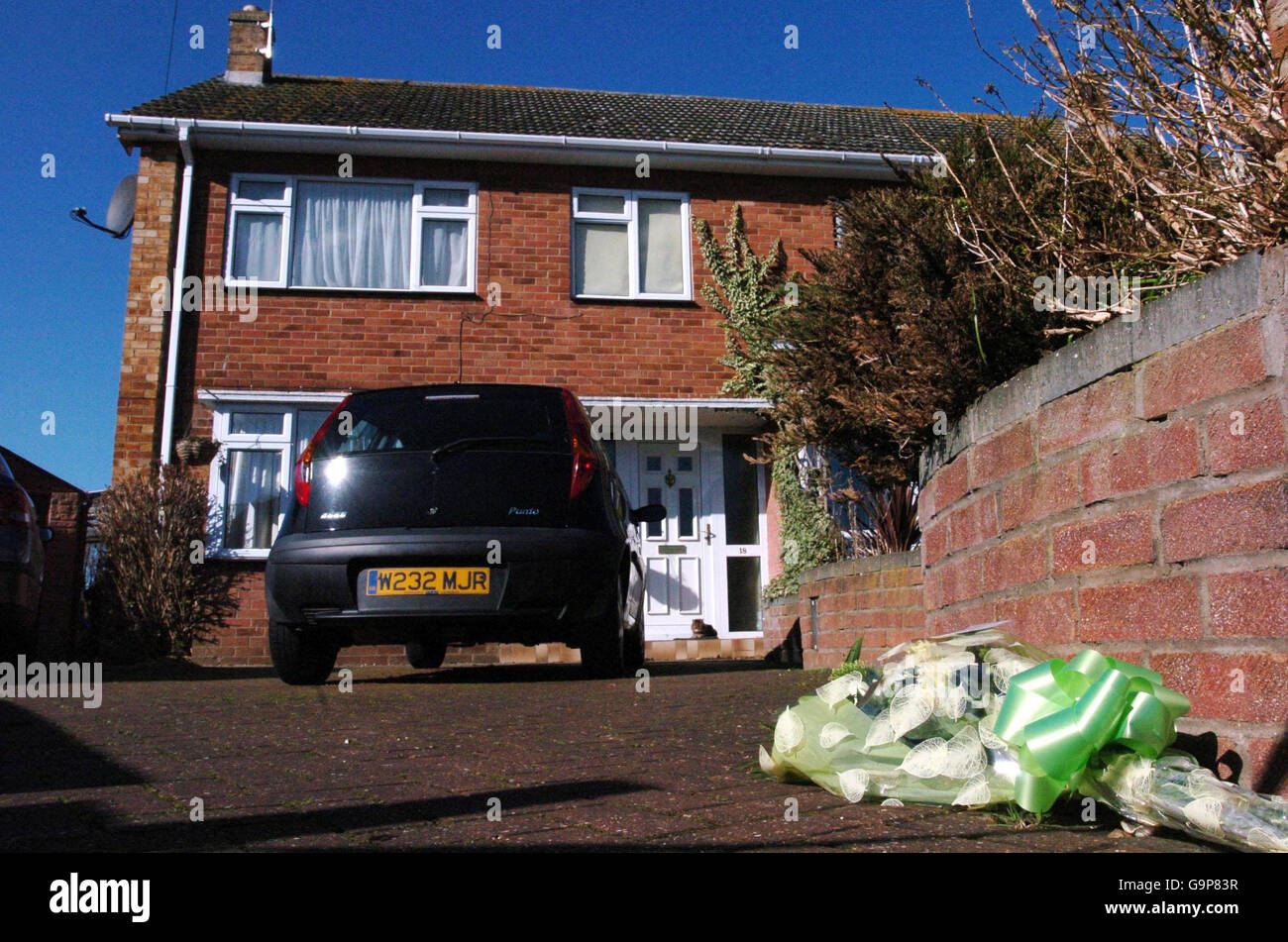 Flowers left outside house in coventry close hires stock photography