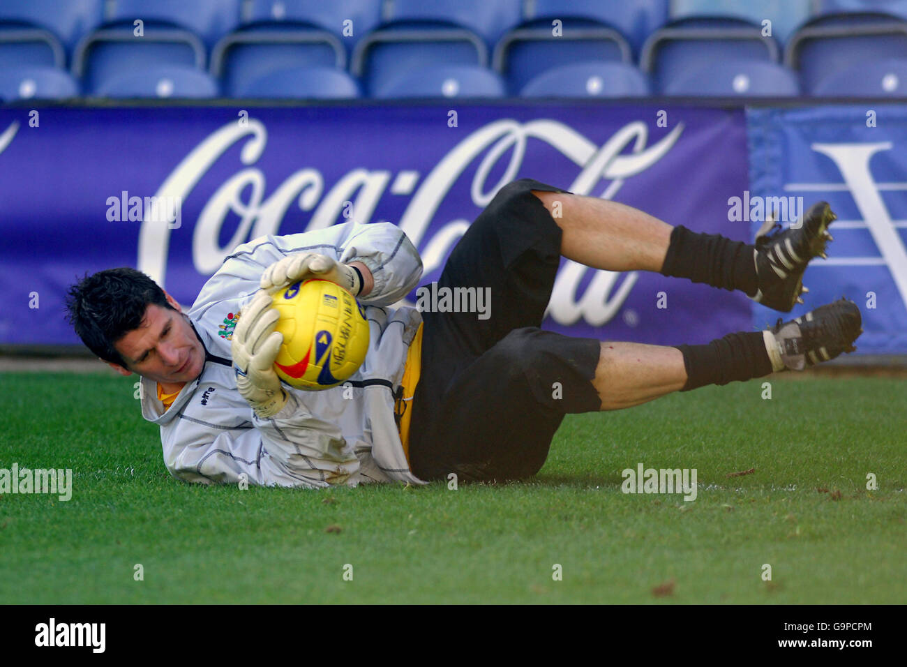 Soccer - Coca-Cola Football League Championship - Queens Park Rangers v Burnley - Loftus Road Stock Photo