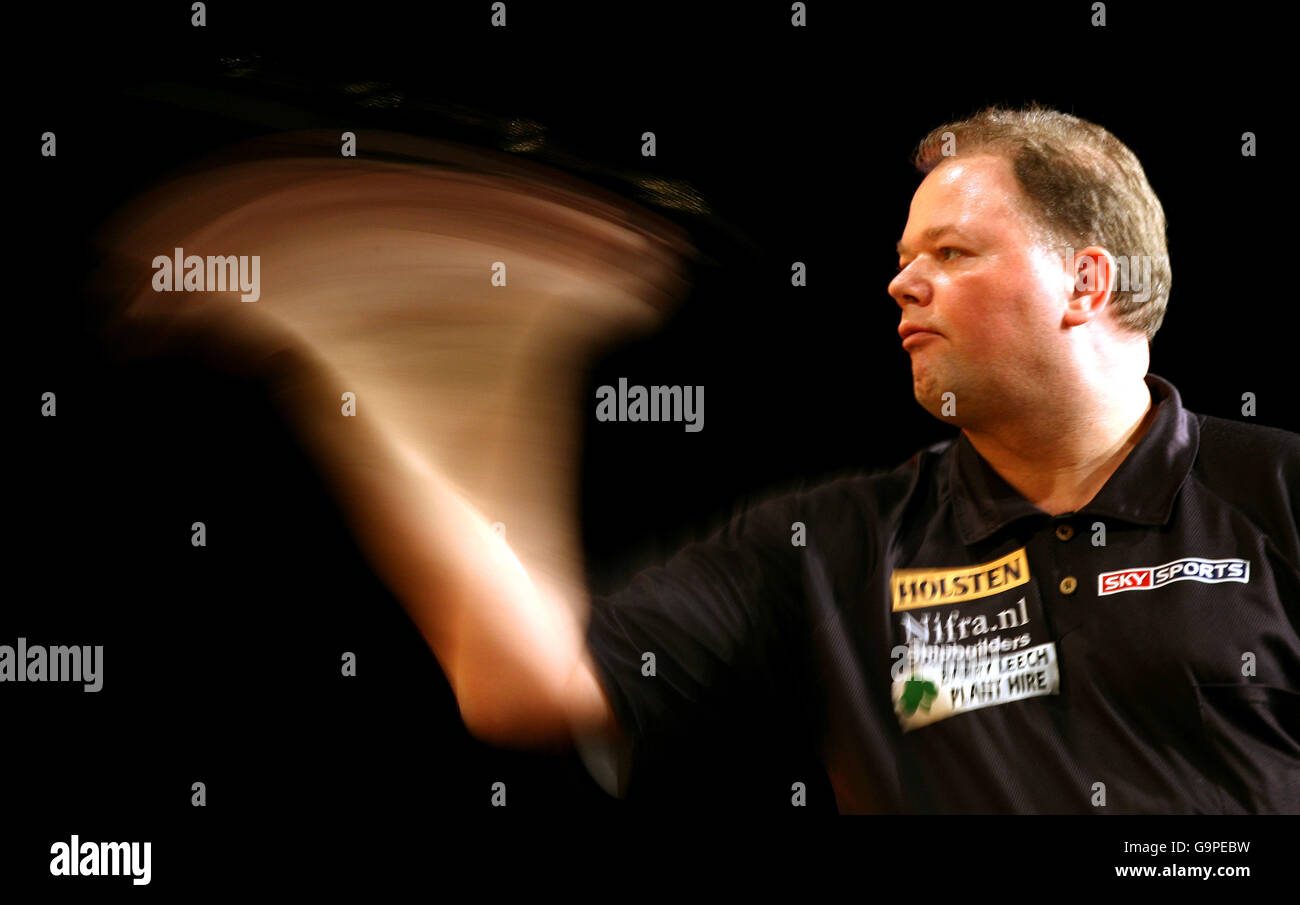 Darts 2007 Holsten Premier League Darts Tournament Nottingham Arena