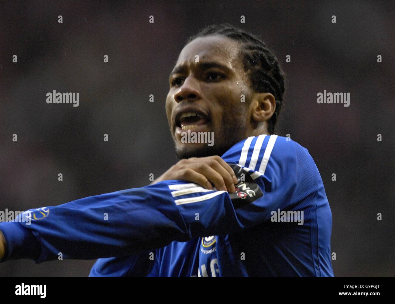 Chelsea's Didier Drogba celebrates scoring their second goal of the match  Stock Photo - Alamy