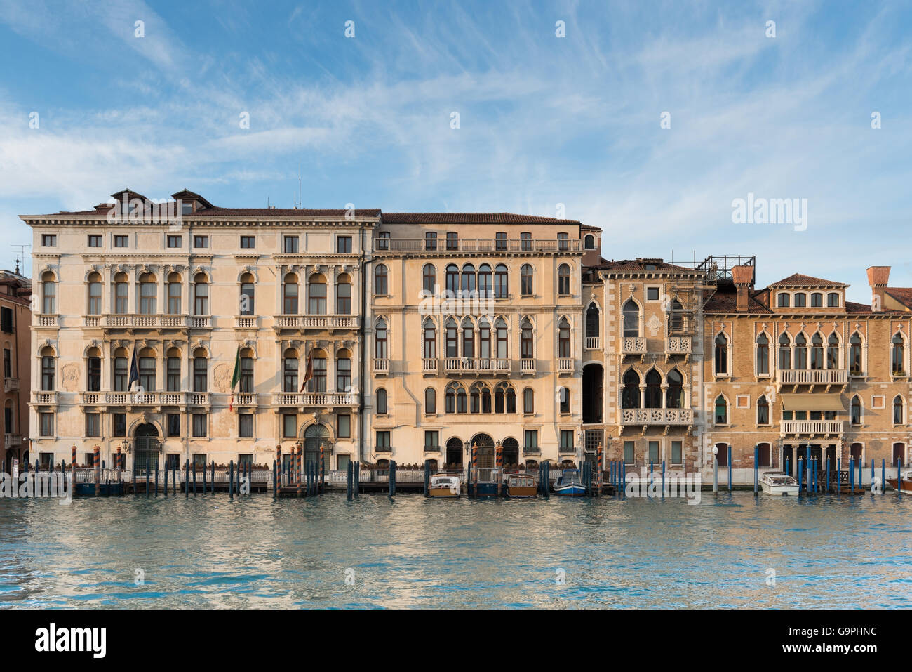 Venice italy boat hi-res stock photography and images - Alamy