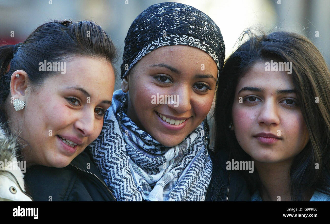 'The Glasgow Girls' renew their asylum campaign Stock Photo Alamy
