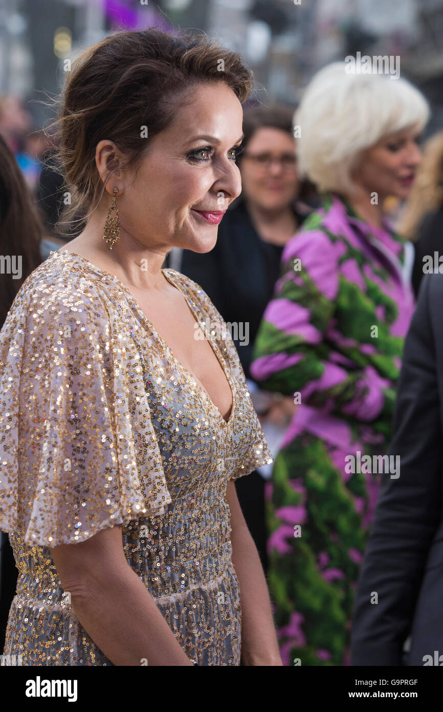 absolutely fabulous body julia sawalha absolutely fabulous body julia sawalha