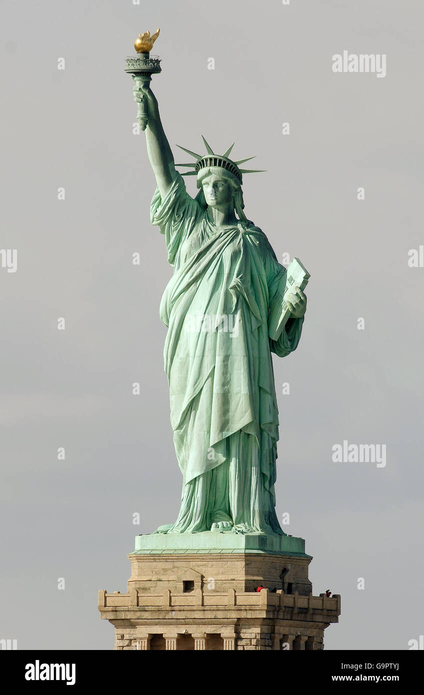 Statue of liberty feet hi-res stock photography and images - Alamy