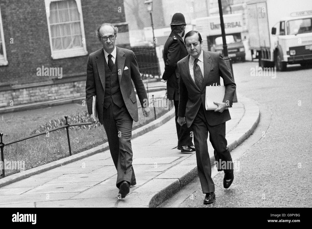 Defence Secretary John Nott arriving at 10 Downing Street for an emergency cabinet meeting to discuss the situation in the Falkland Islands. Stock Photo