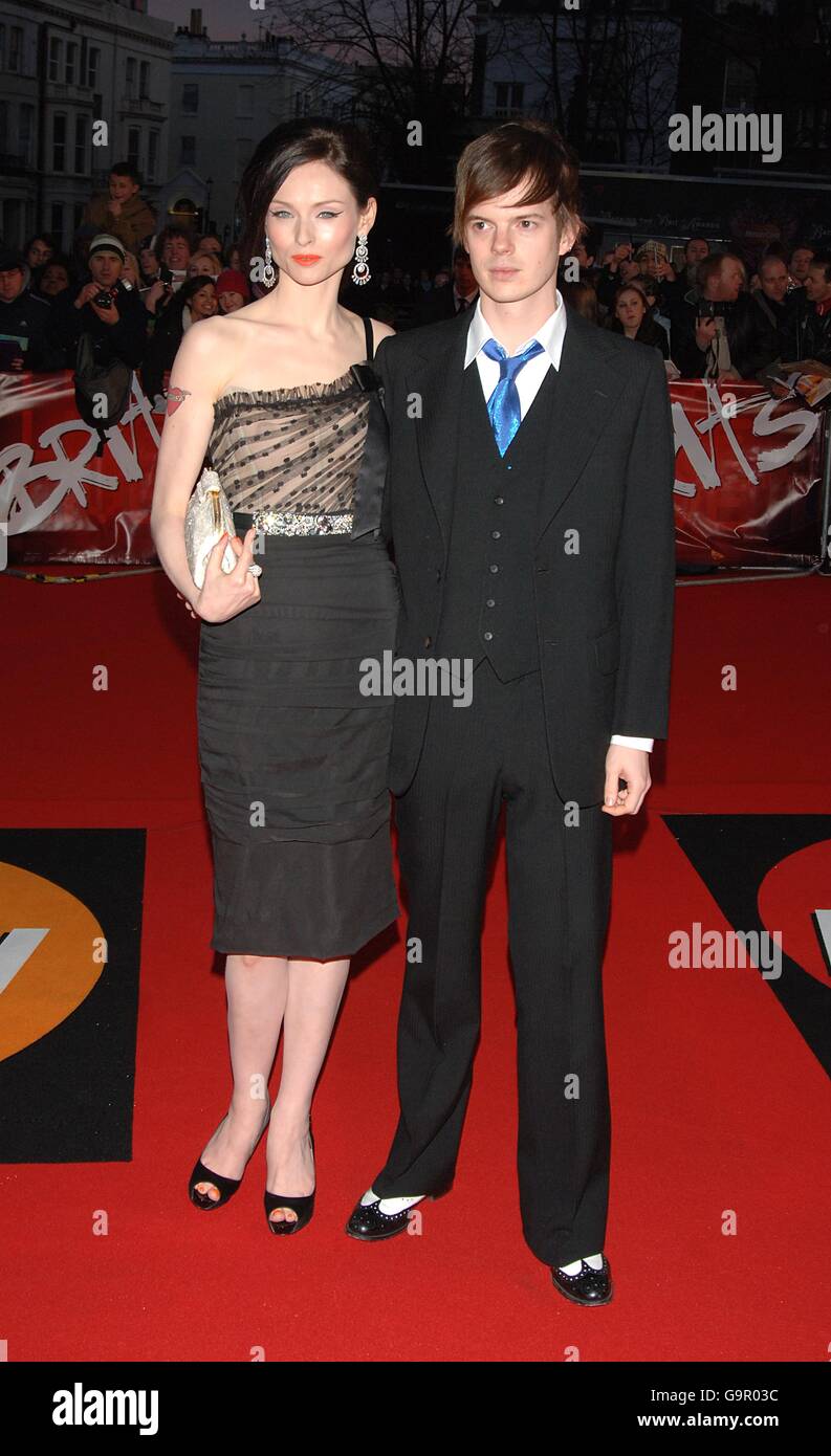 Sophie ellis bextor husband richard jones arrive brit awards 2007 hi