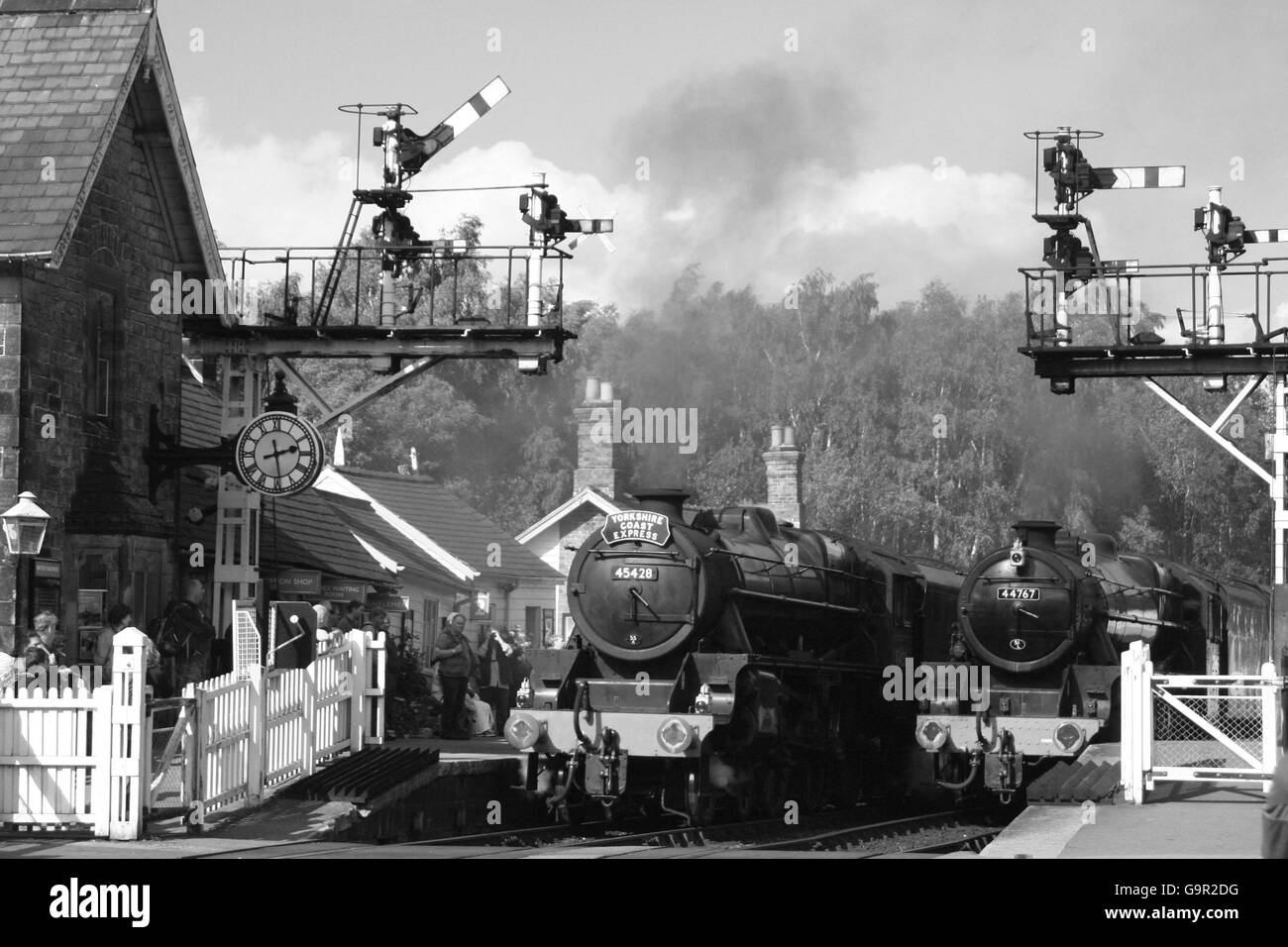 Black 5s 45428 and 44767 side by side at Grosmont NYMR with trains for Pickering Stock Photo