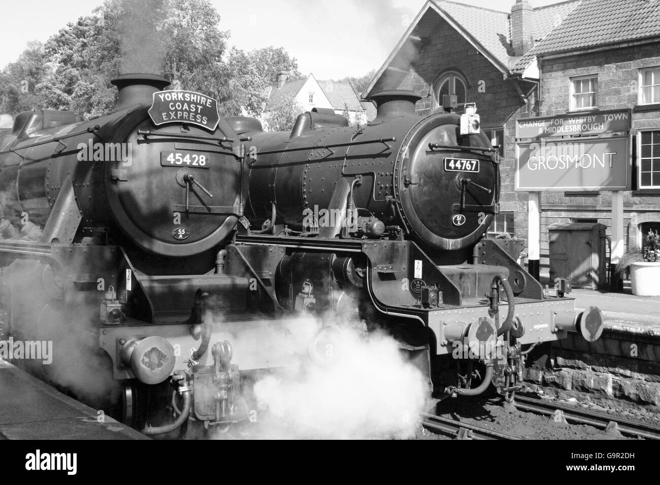 Black 5s 45428 and 44767 mark time at Grosmont with southbound departures Stock Photo