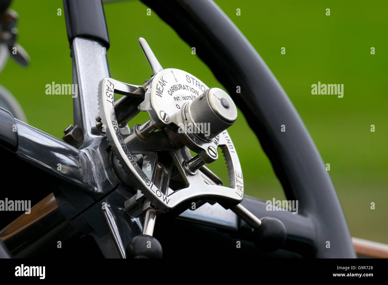 Steering wheel of a vintage car Stock Photo - Alamy