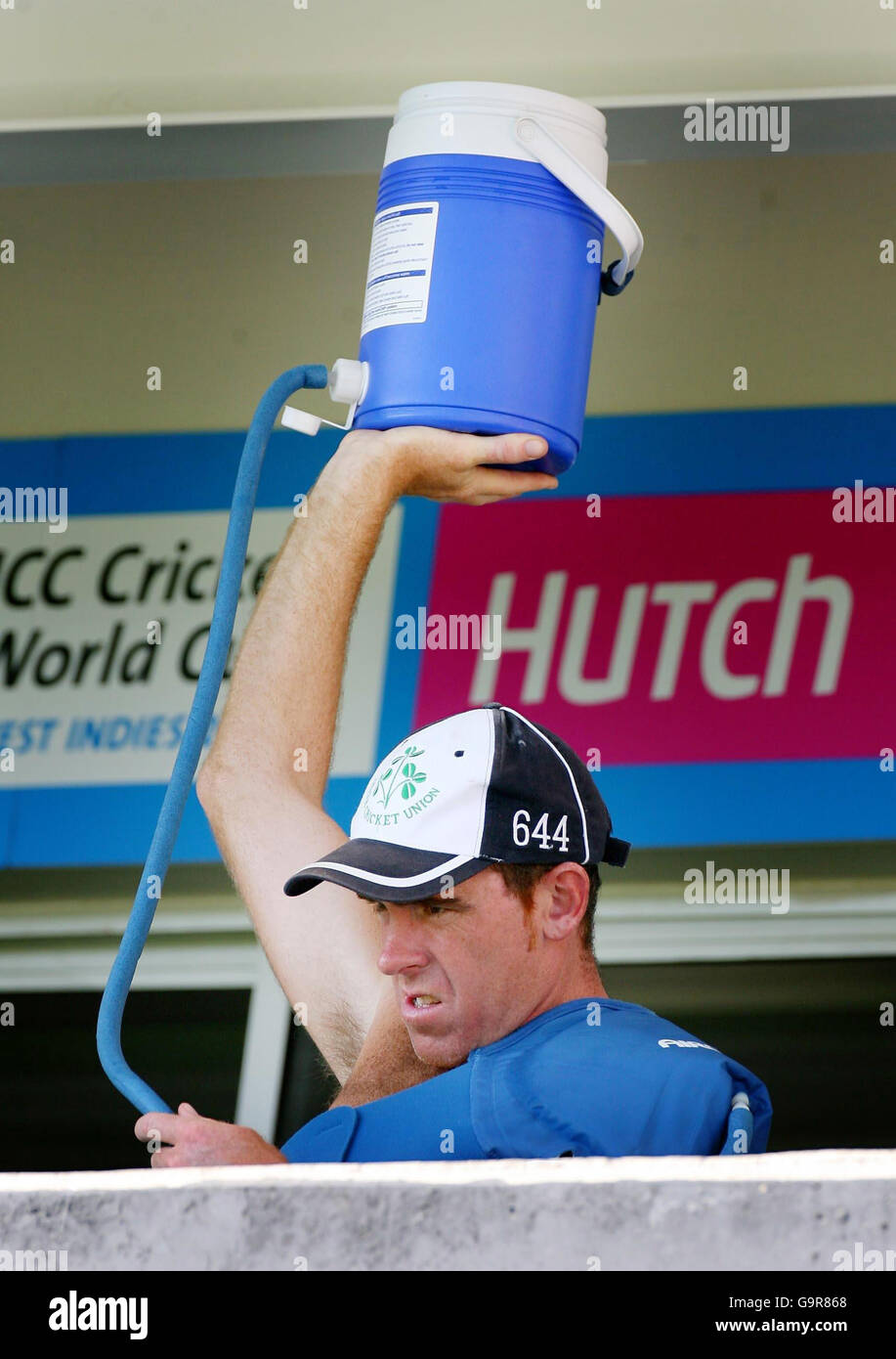 Cricket - ICC Cricket World Cup 2007 - Ireland practice session - Jamaica. Ireland captain Trent Johnston with an ice pack on his shoulder during a practice session at the Sabina Park Stadium, Kingston, Jamaica. Stock Photo