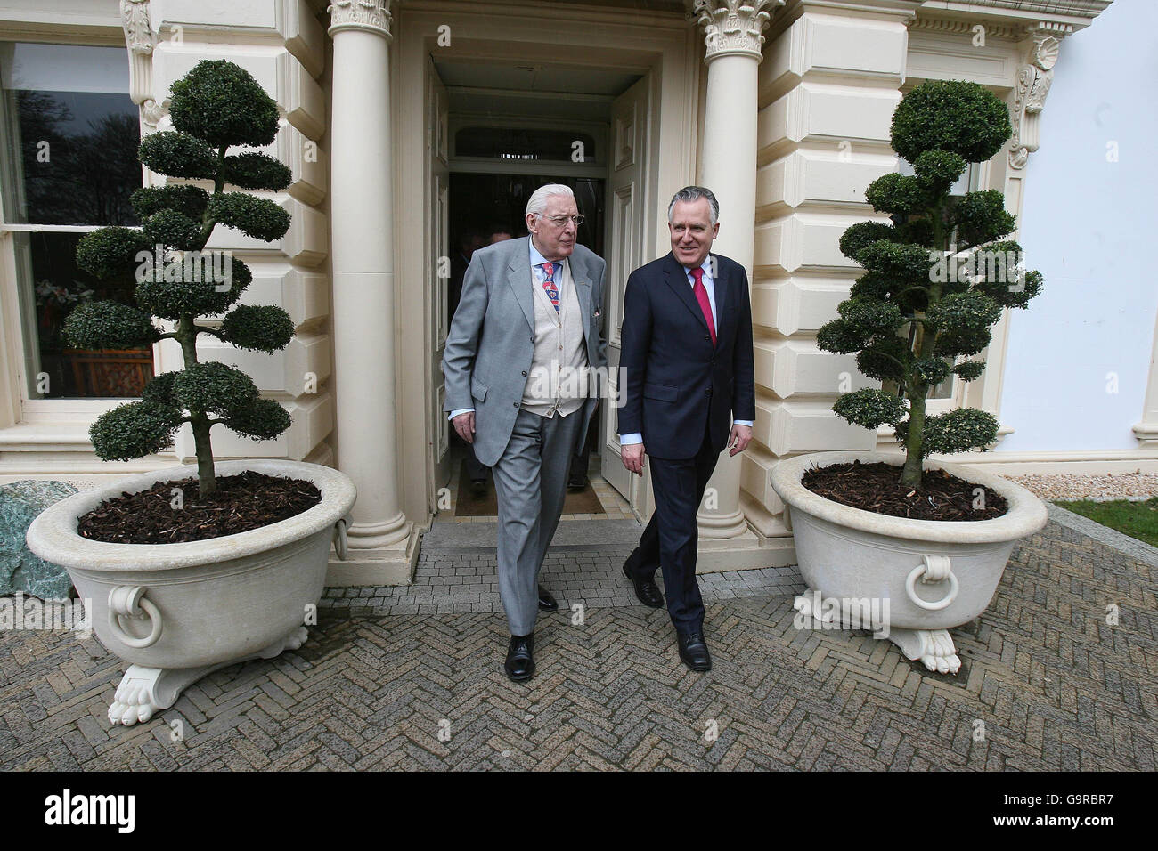 Northern Ireland Elections Stock Photo Alamy