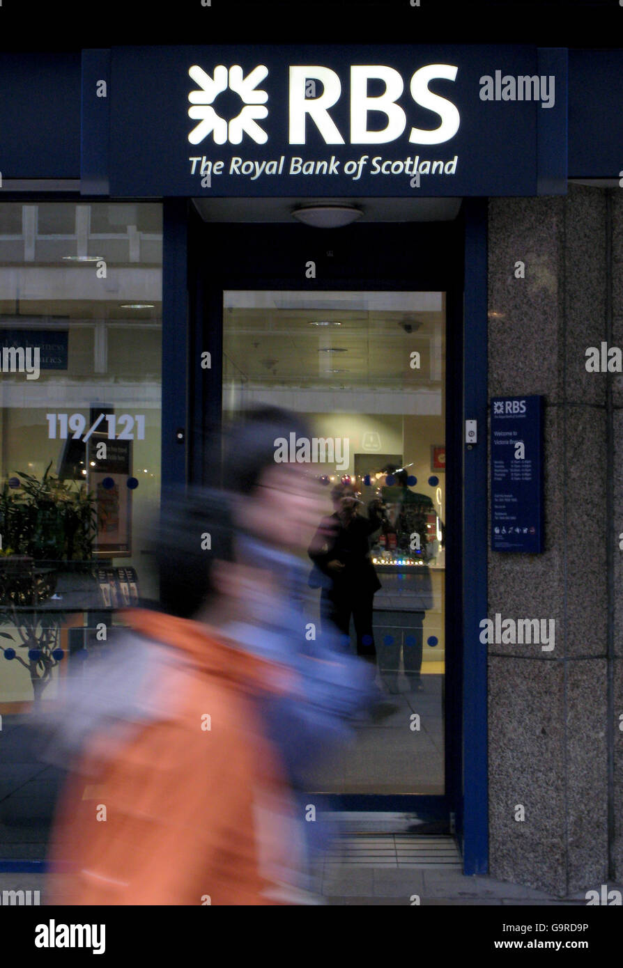 Action royal bank of scotland hi-res stock photography and images - Alamy