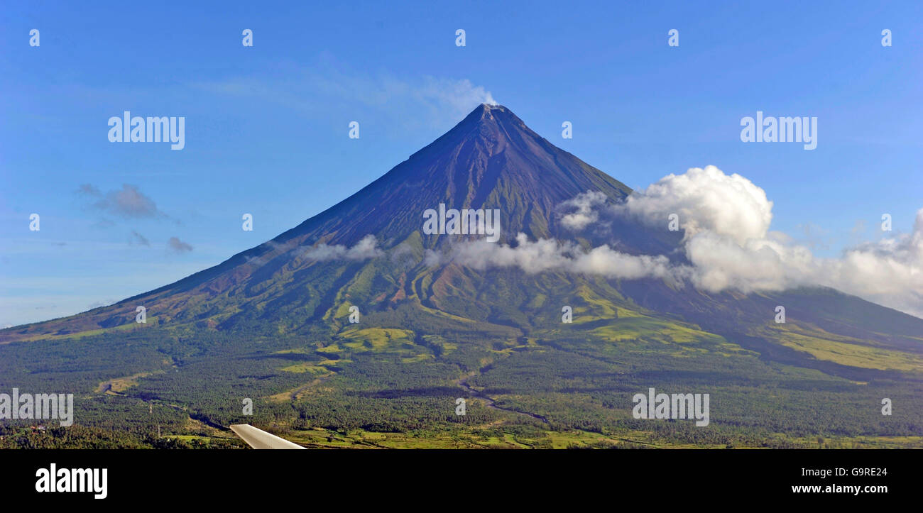 Vulcano Mayon, Legaspi, province Bicol, Philippines Stock Photo