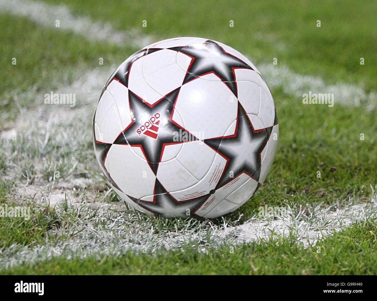 Soccer - UEFA Champions League - Quarter Final - First Leg - PSV Eindhoven v Liverpool - Philips Stadion Stock Photo
