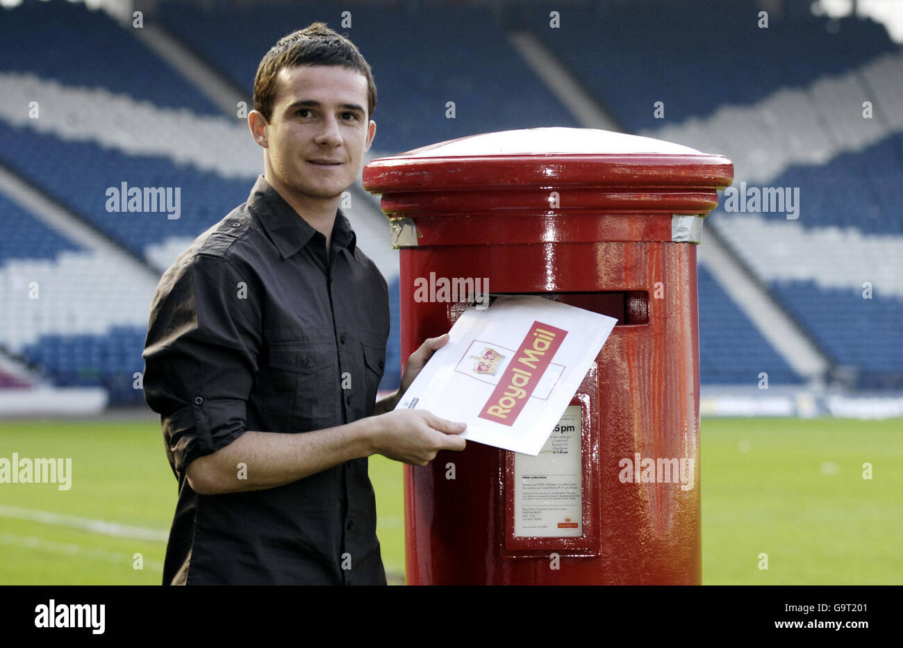 Barry Ferguson launches the votes for the SPFA Player of the Year awards at Hampden Stadium in Glasgow. Stock Photo