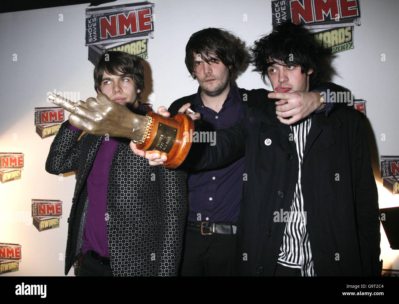 Klaxons band hi-res stock photography and images - Alamy