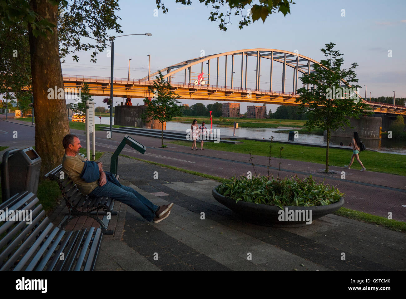 Arnhem Rivers The bridge at Arnhem crossing the Nederrijn river in Holland Stock ...