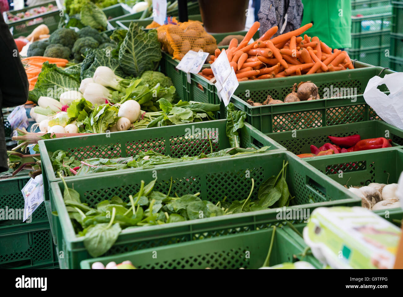 Fresh vegetables at farmers market Stock Photo Alamy