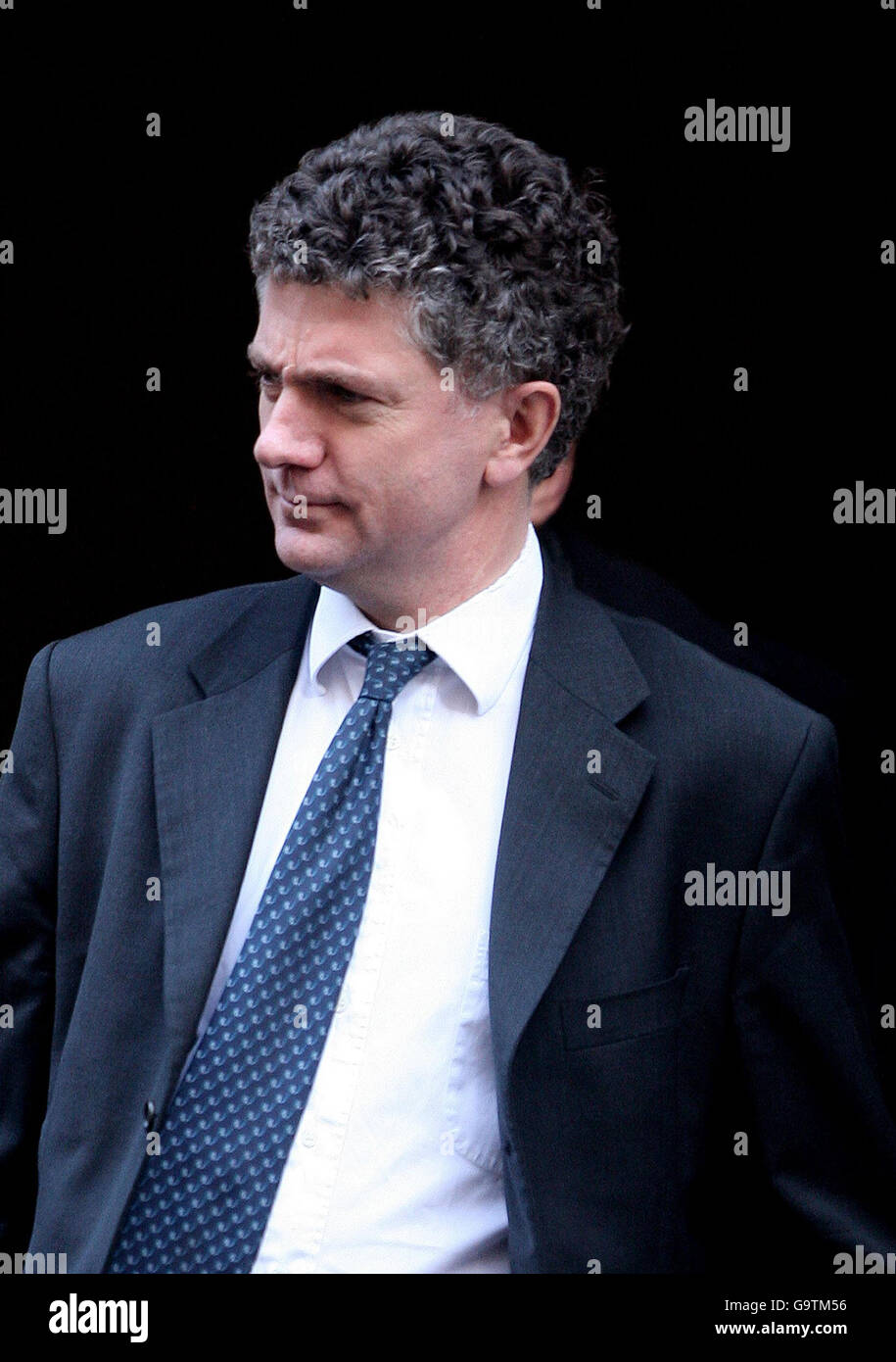 Tony Blair's Chief of Staff, Jonathan Powell leaves Number 10 Downing