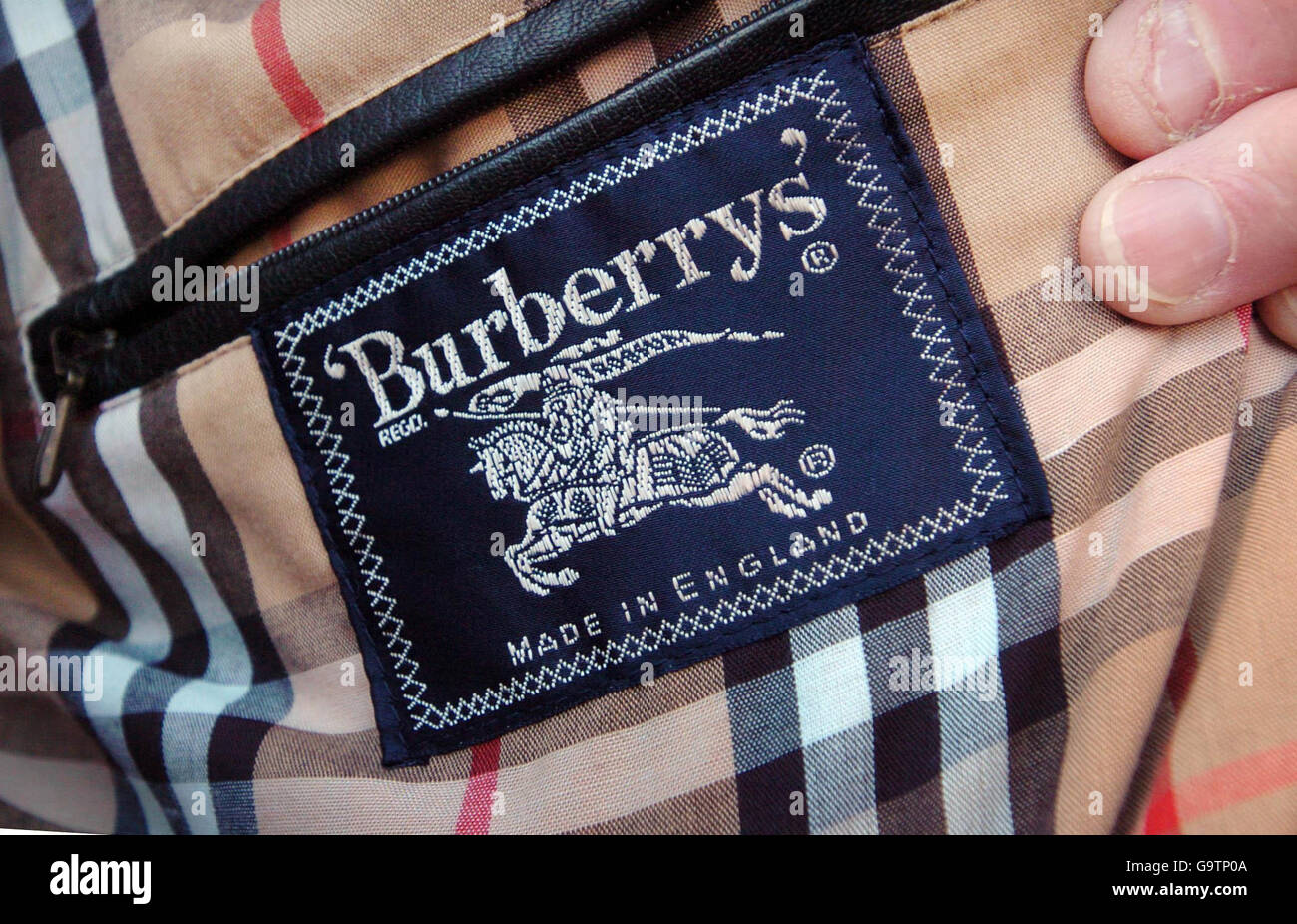 Real burberry best sale label