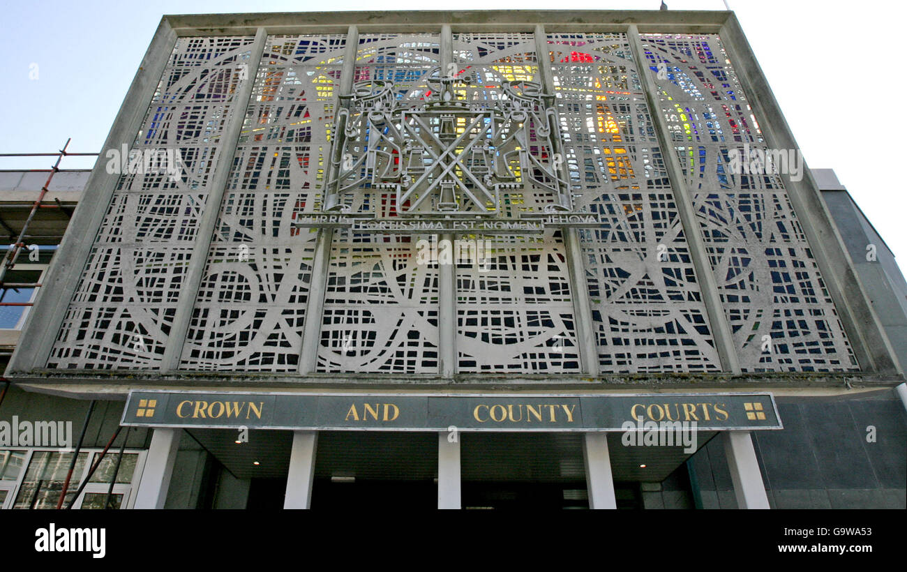 Plymouth Crown Court Stock Photo Alamy