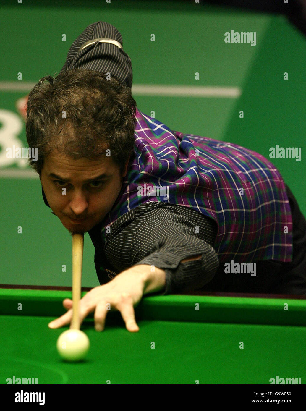 Anthony Hamilton in action against Ian McCulloch during the first round match of the World Snooker Championships at the Crucible Theatre, Sheffield. Stock Photo