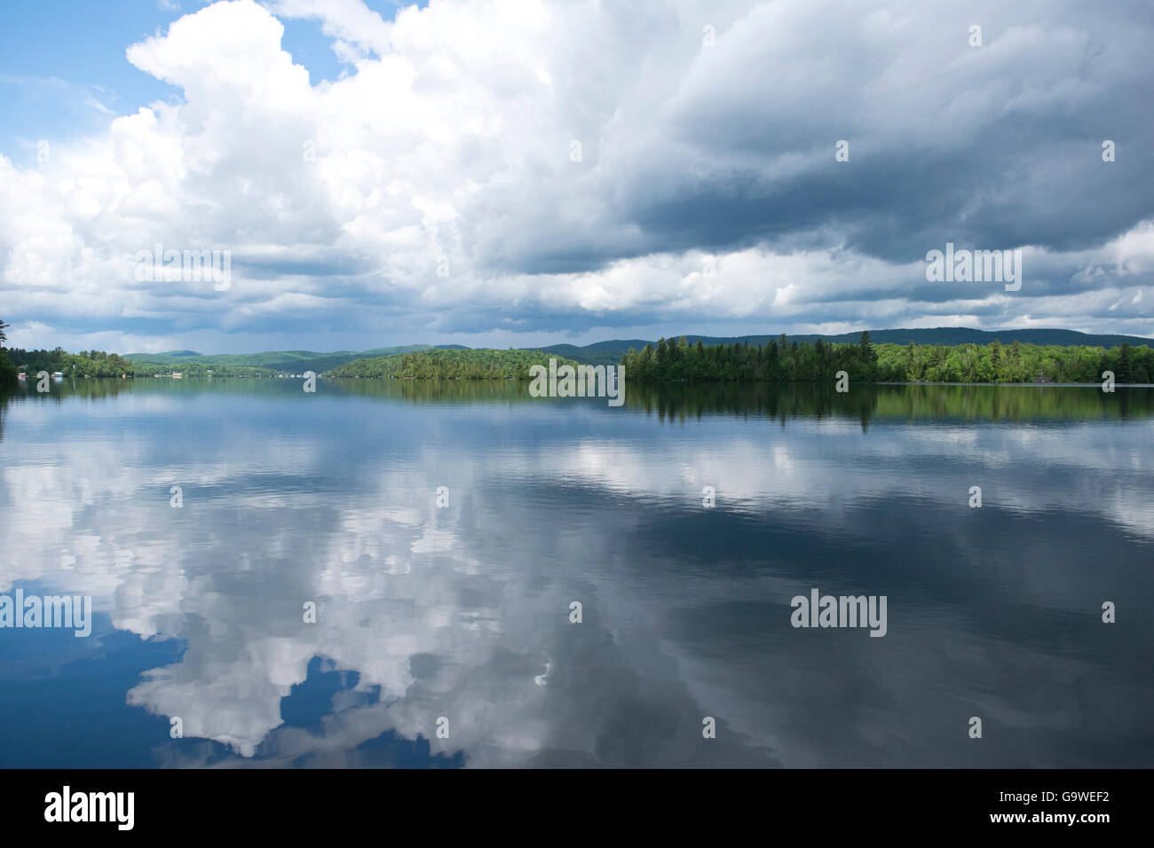 Reflections of clouds on water hi-res stock photography and images - Alamy