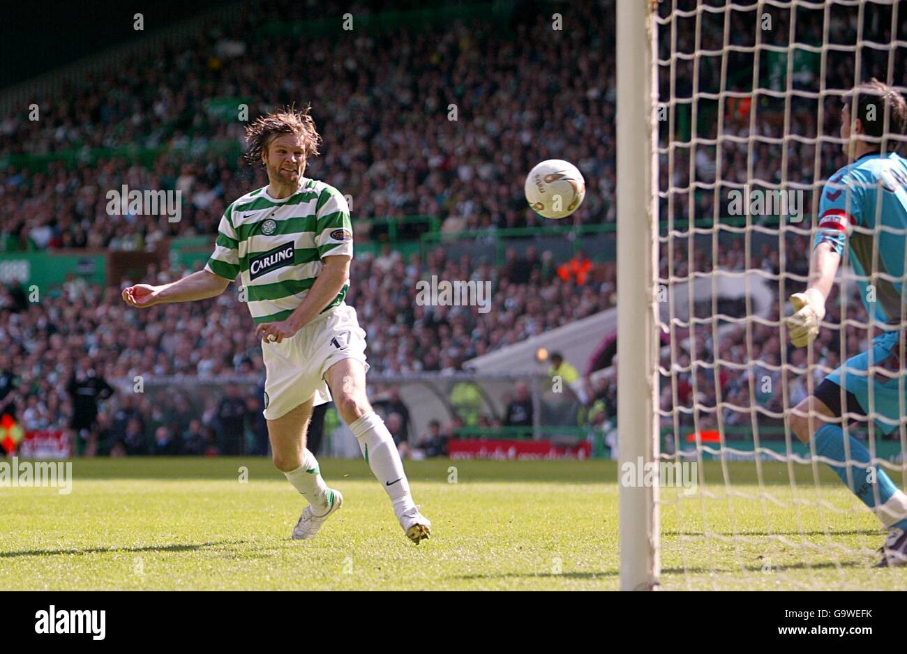 Celtic and steven pressley hi-res stock photography and images - Alamy