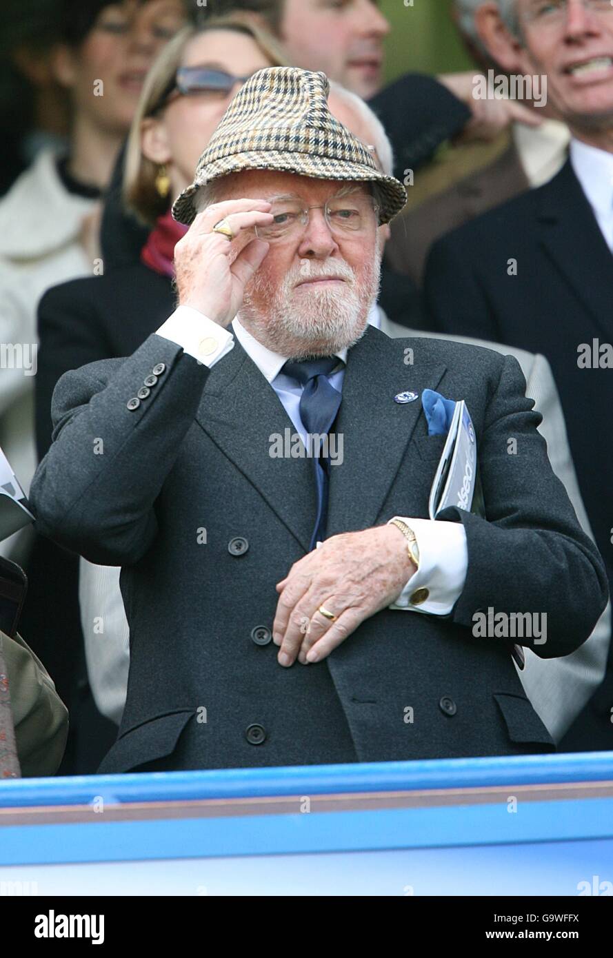 Soccer - FA Barclays Premiership - Chelsea v Bolton Wanderers - Stamford Bridge Stock Photo