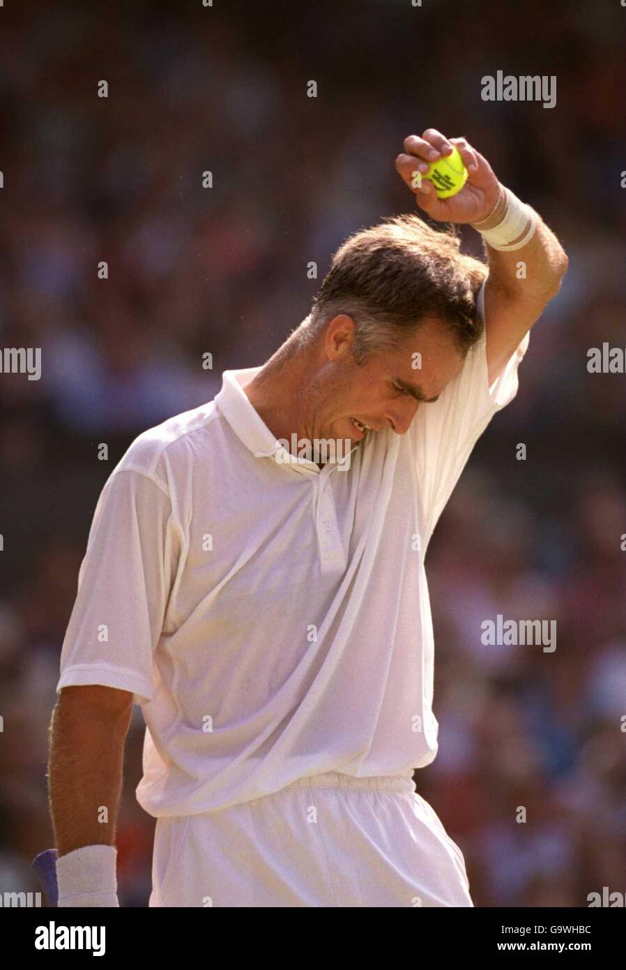 Tennis Wimbledon 2001 Fourth Round Stock Photo Alamy