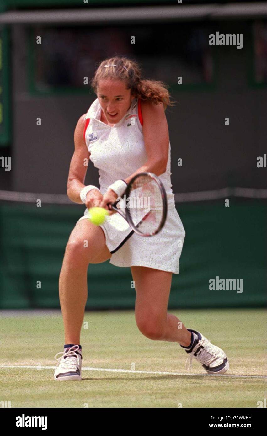 Tennis Wimbledon 2001 Fourth Round Stock Photo Alamy