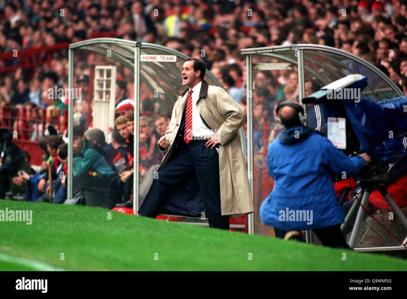 George graham manager hi-res stock photography and images - Alamy