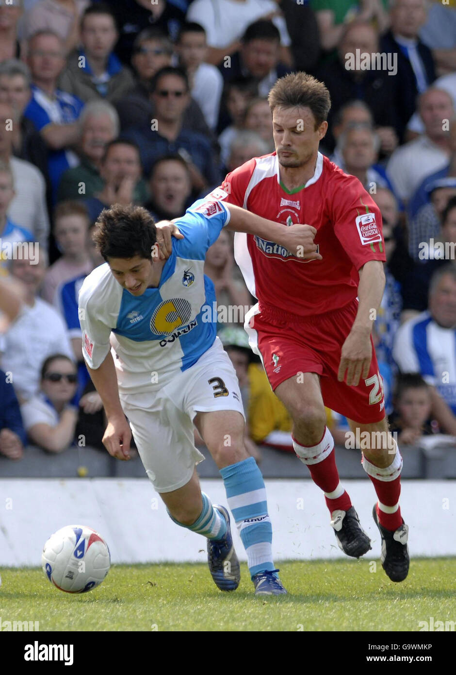 Bristol Rovers' Joe Jacobson battles with Swindon's Ashley Westwood (right) during the Coca-Cola Football League Two match at the Memorial Stadium, Bristol. Stock Photo