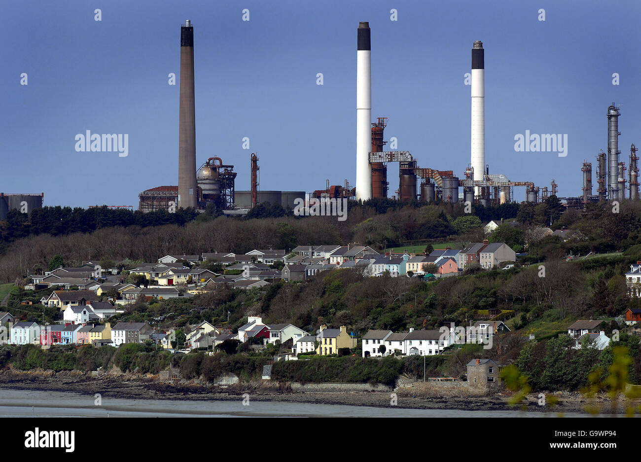 Buildings and Landmarks - LNG installation - Milford Haven Stock Photo