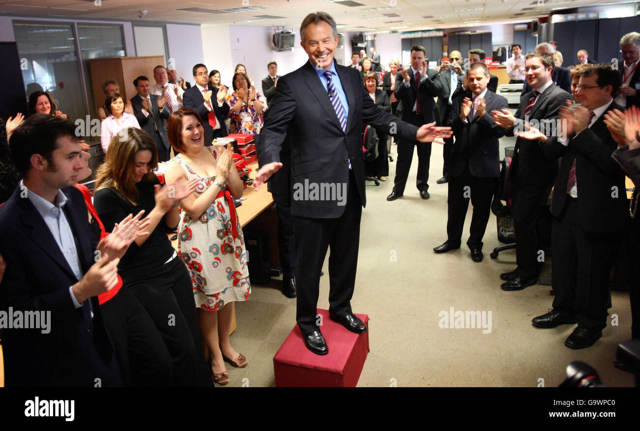 Prime Minister Tony Blair addresses Labour Party workers at their