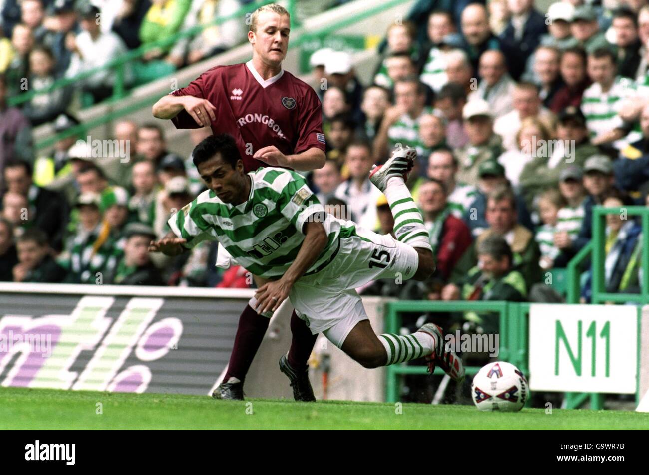 Celtics bobby petta is fouled hi-res stock photography and images - Alamy