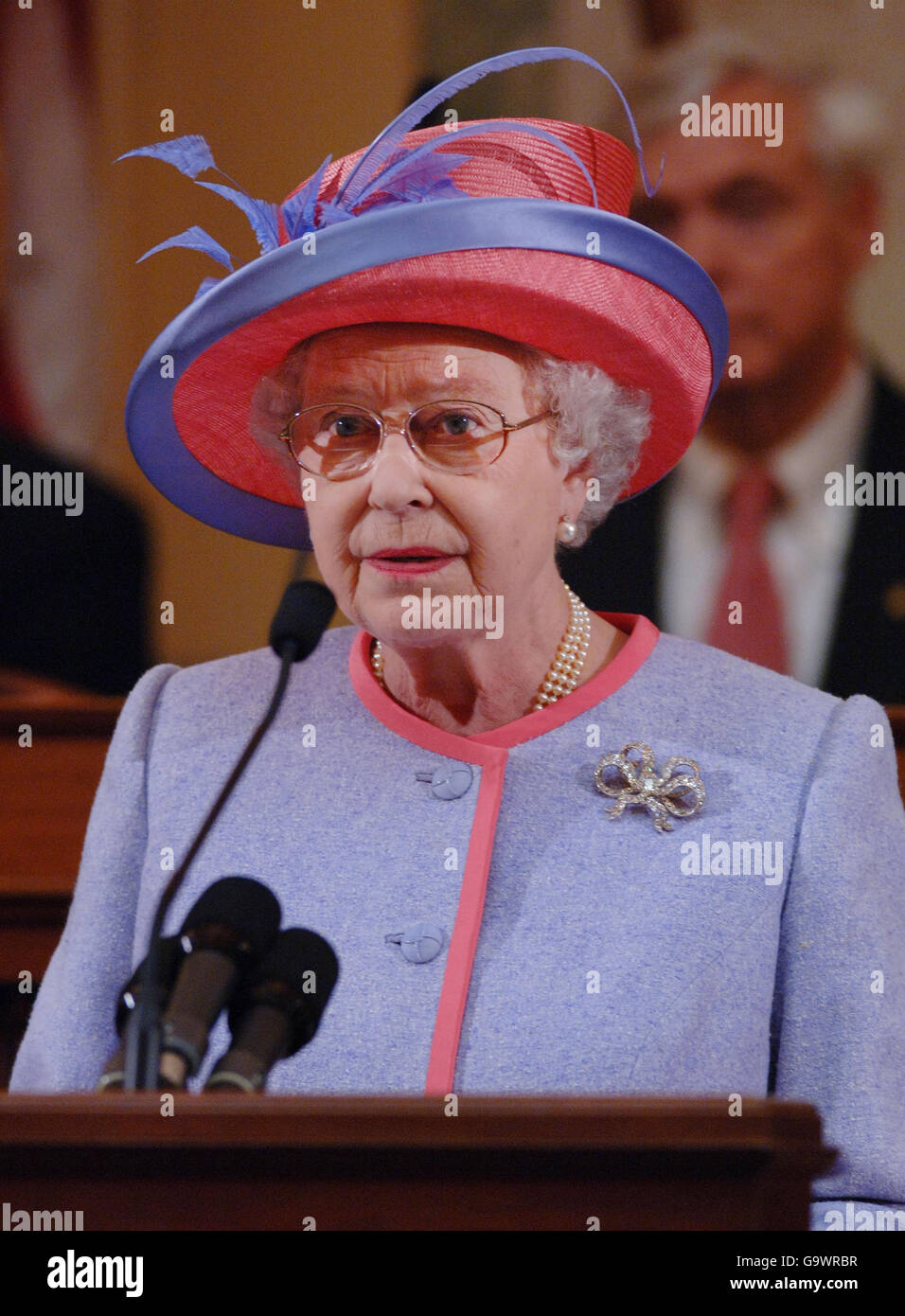 Britain's Queen Elizabeth II addresses the Virginia General Assembly in Richmond, the first stop of her six-day visit to the US. Stock Photo