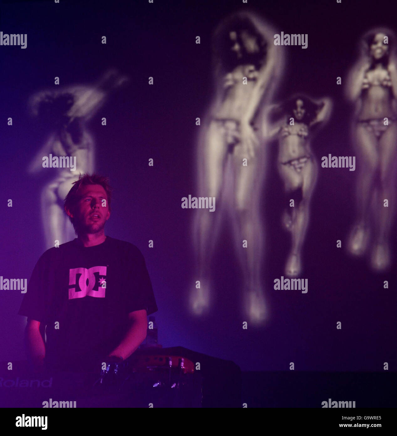 Groove armada hires stock photography and images Alamy