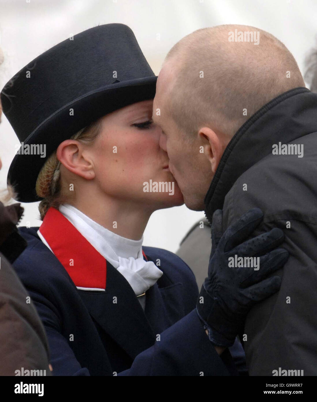 Zara Phillips and boyfriend Mike Tindall kiss after Zara had ridden in the  dressage on Toytown (aquiring 41.2 penalty points) at the Mitsubishi Motors  Badminton Horse Trials Stock Photo - Alamy
