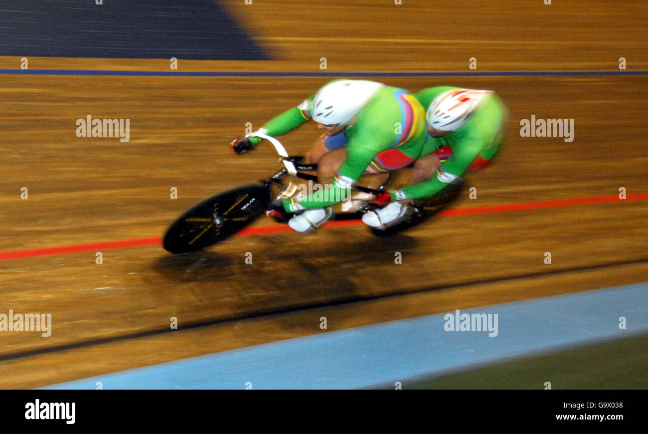 Great Britain's Anthony Kappes and Barney Storey set a new world record ...