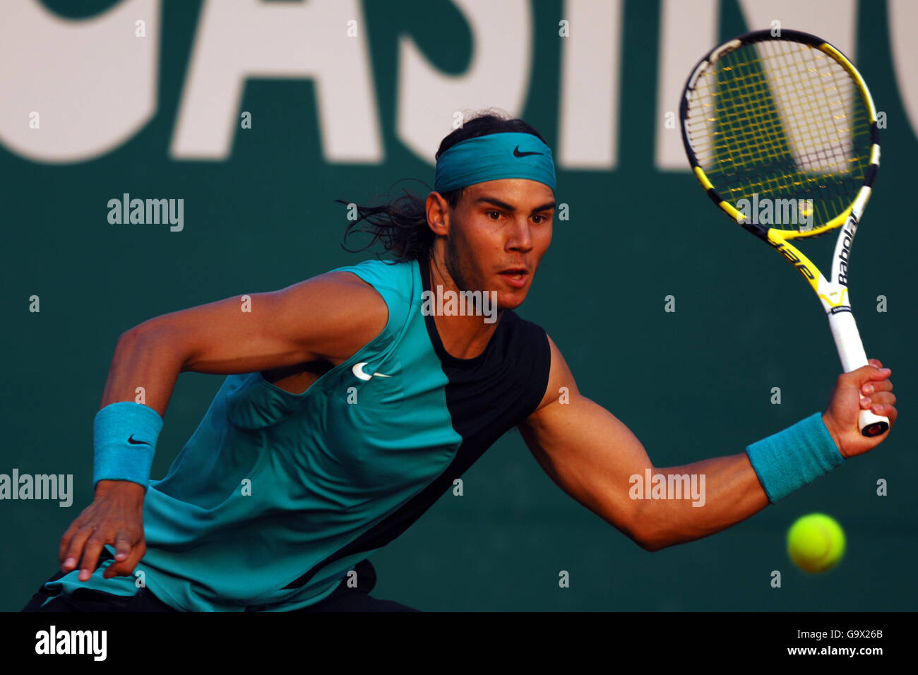 tennis - ATP Masters Series - Quarter Final - Rafael Nadal v Philipp Kohlschreiber - Monte Carlo. Rafael Nadel, Spain Stock Photo