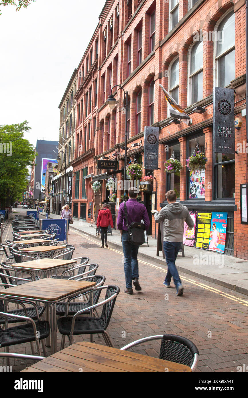 Manchester bar scene hires stock photography and images Alamy