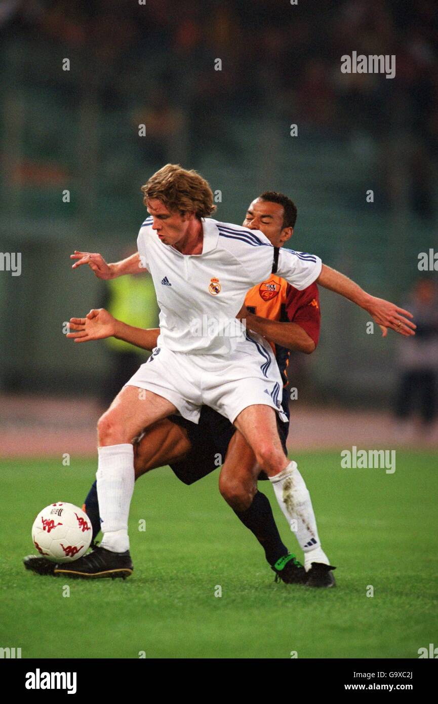 Roma v real madrid cafu hi-res stock photography and images - Alamy