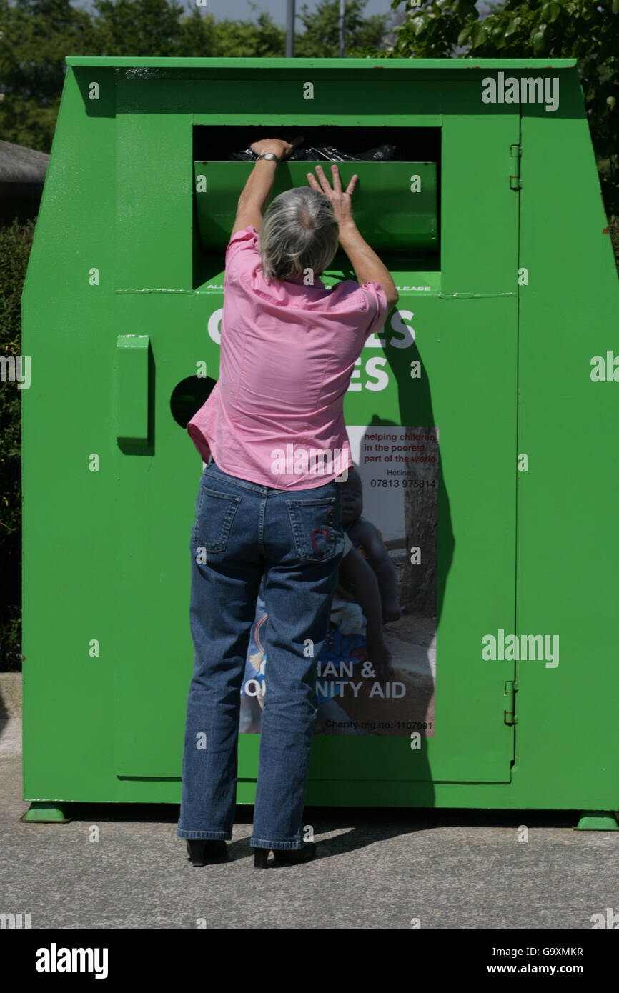 Environment stock. Recycling at a Tesco Recycling centre in Bristol