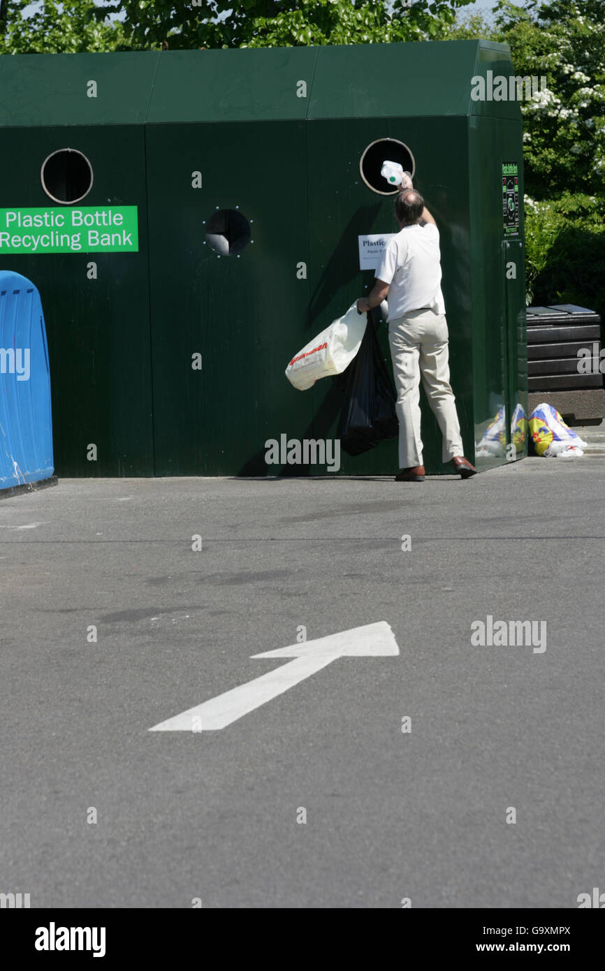 Tesco recycling centre hires stock photography and images Alamy
