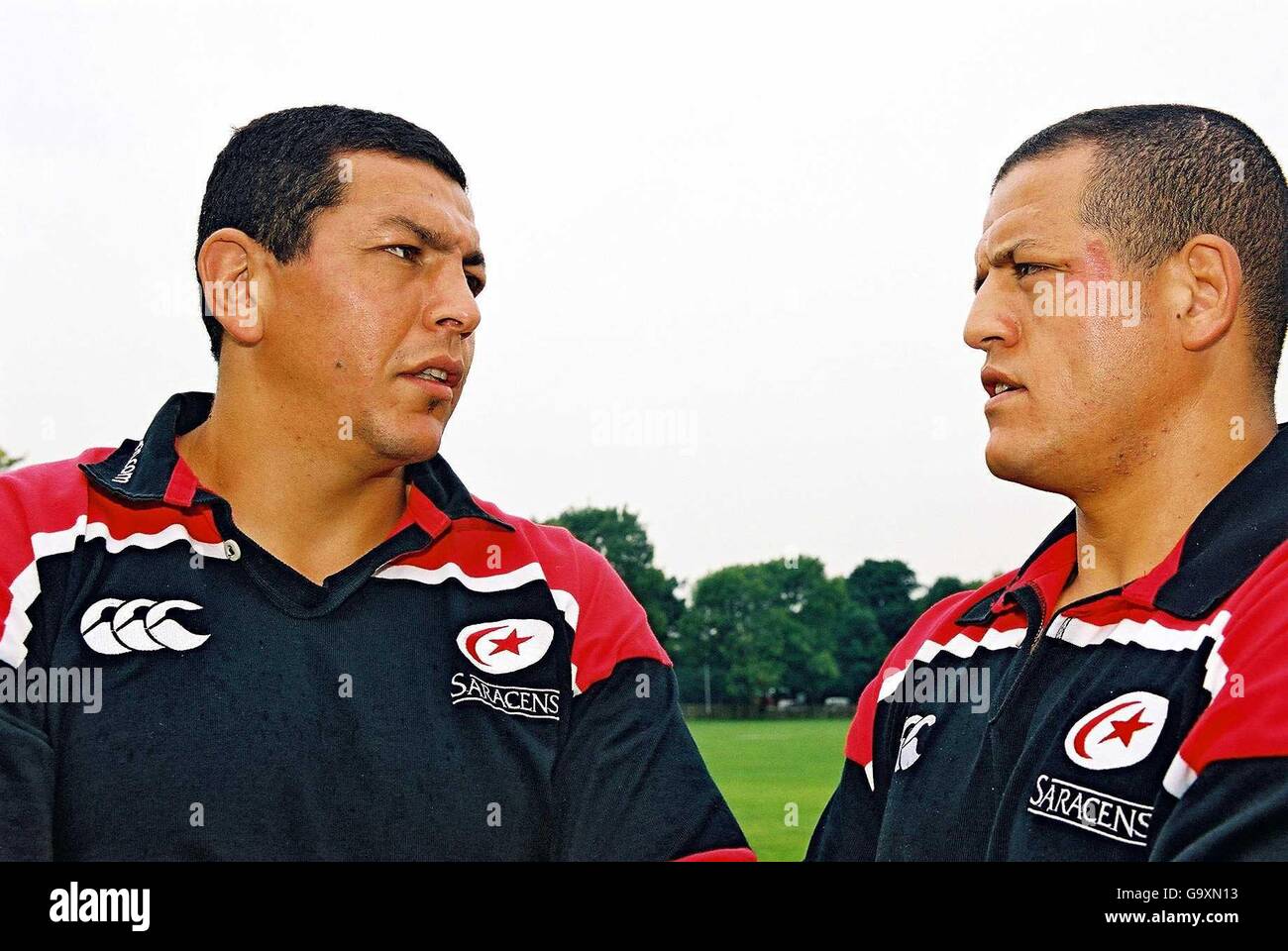 (L-R) Saracens' new signings, brothers Abdelatif and Khalid Benazzi, discuss their prospects for the new season Stock Photo