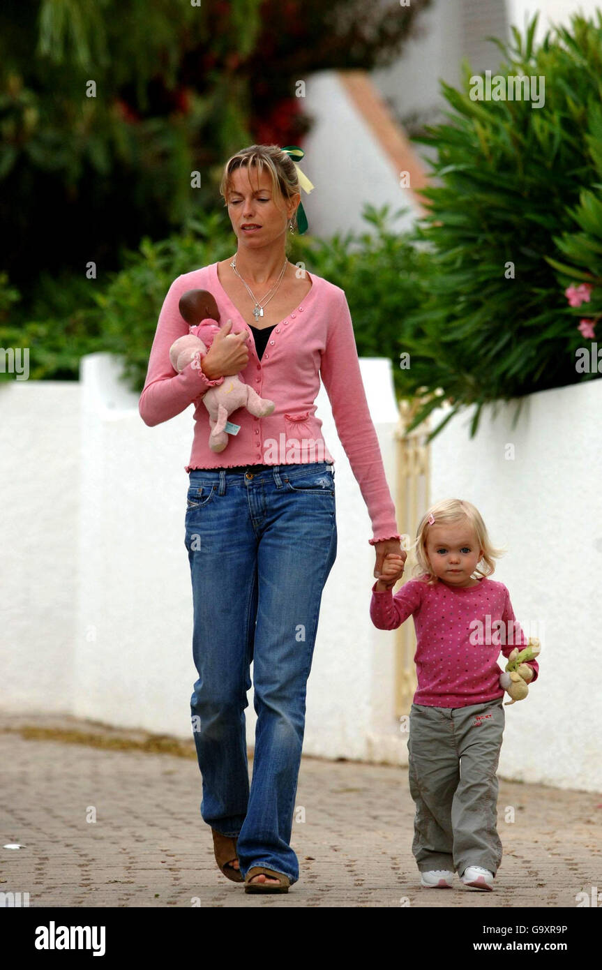 Girl missing in Algarve. Kate McCann with her daughter Amelie on the