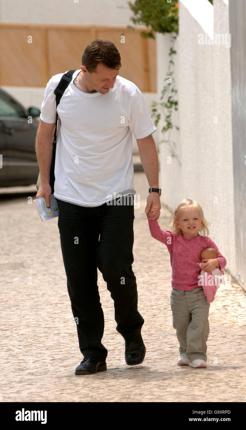 Girl missing in Algarve Stock Photo Alamy